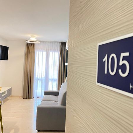 Azzurra Apartments Balestrate Kültér fotó
