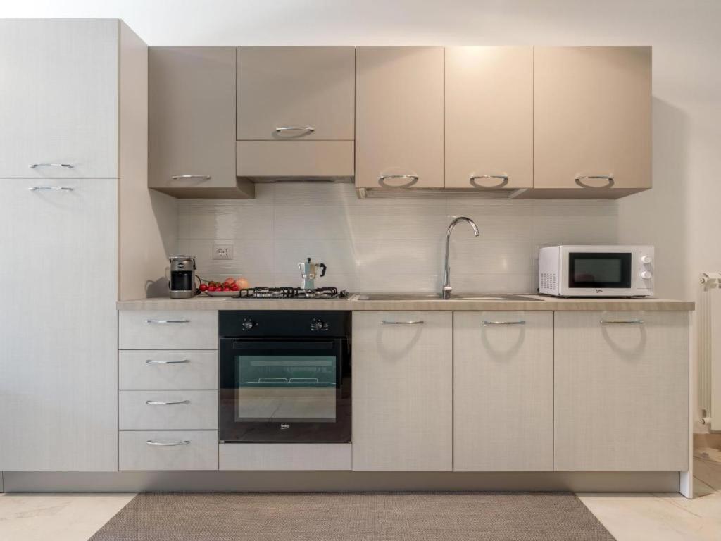 Azzurra Apartments Balestrate Kültér fotó