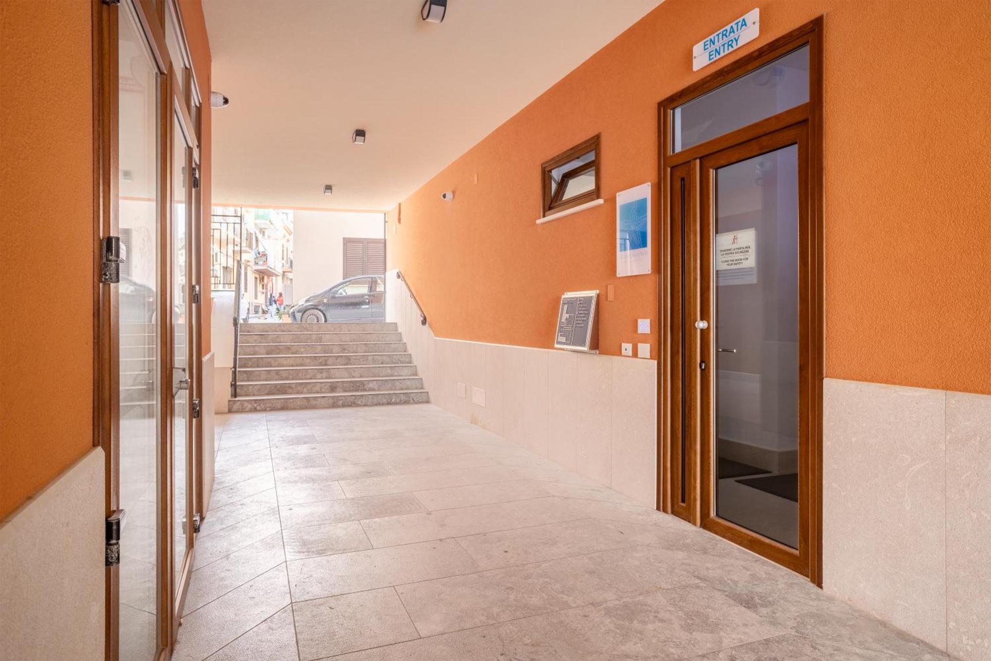 Azzurra Apartments Balestrate Kültér fotó