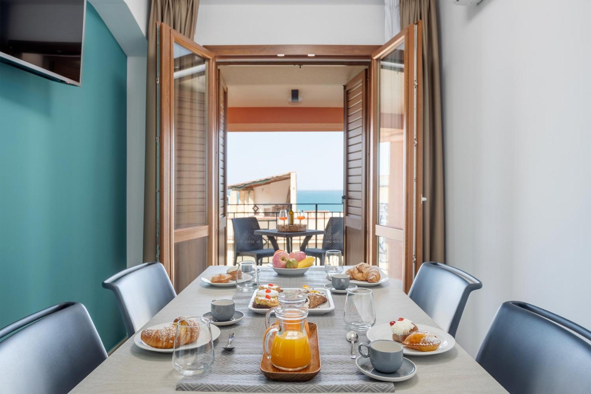 Azzurra Apartments Balestrate Kültér fotó